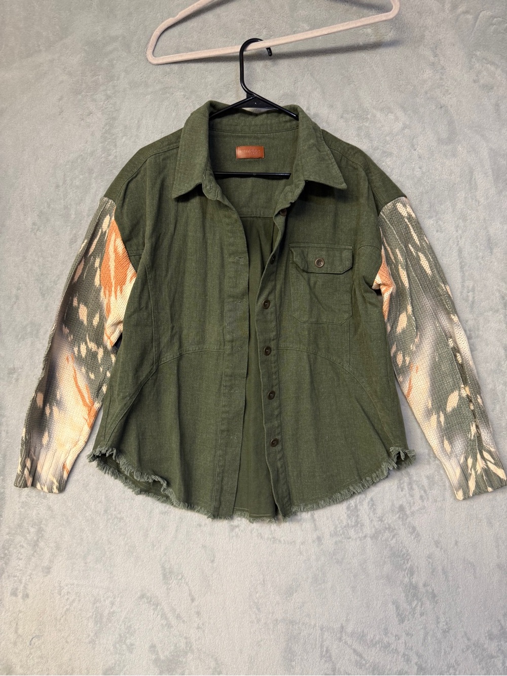 Umgee Olive Green Shacket Tan Leather Logo Patch